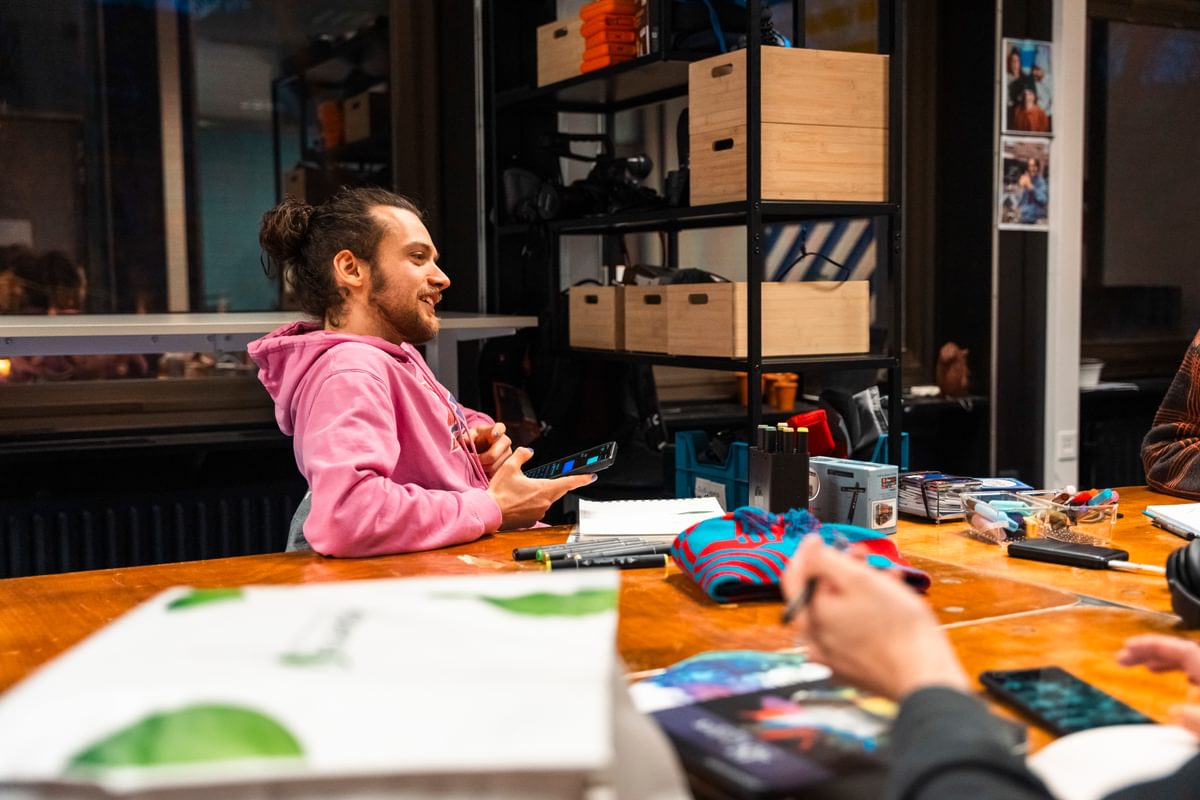 Crea collectief 27 02 37