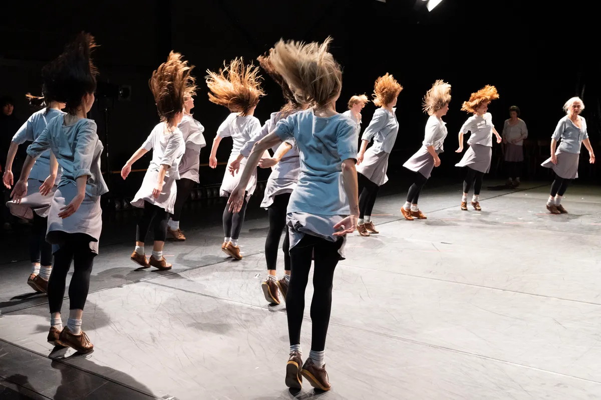 260930 Rosas Danst new